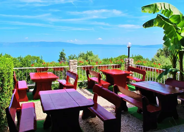 Ulika By Interhome 라브니